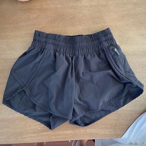 Lululemon 4” Tracker Shorts in Black